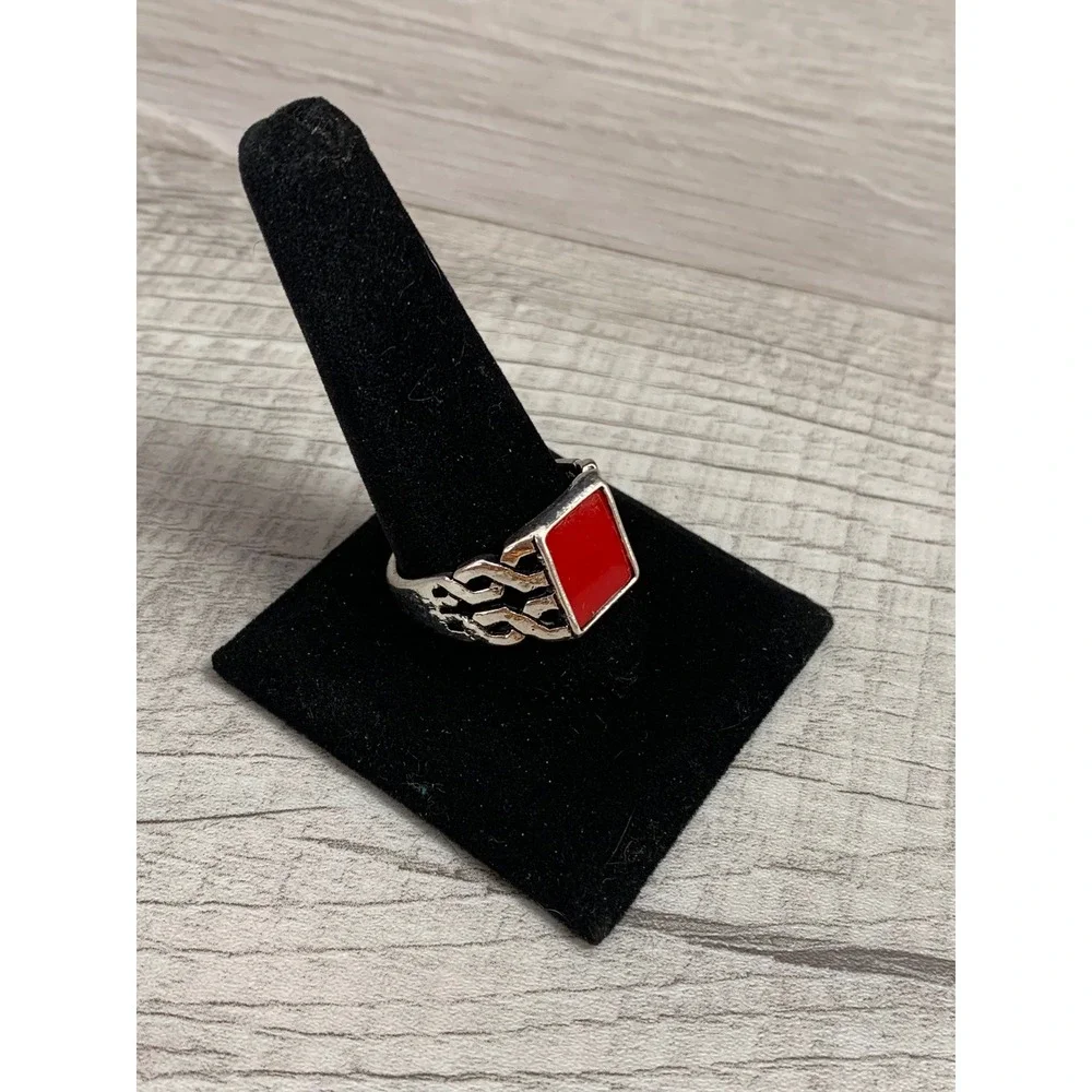 Mens Red Enamel Celtic Knot Silver Tone Signet Fashion Ring Size 13.25
